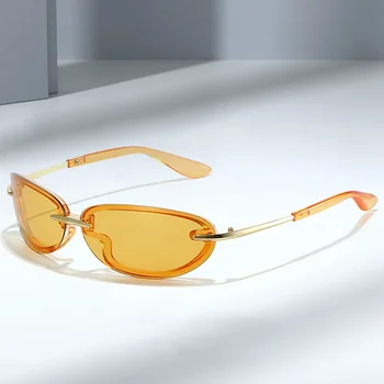 Новите слънчеви очила с овална форма Y2K, дамски модни очила кафяв цвят, футуристични очила за улични снимки с остър ръб