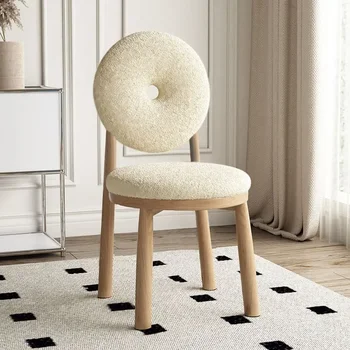 Трапезни столове за скандинавски на семейството, спални, креативни столове за грим и обличане от овче плюшени в кремовом стил, модерен минималистичен поничка